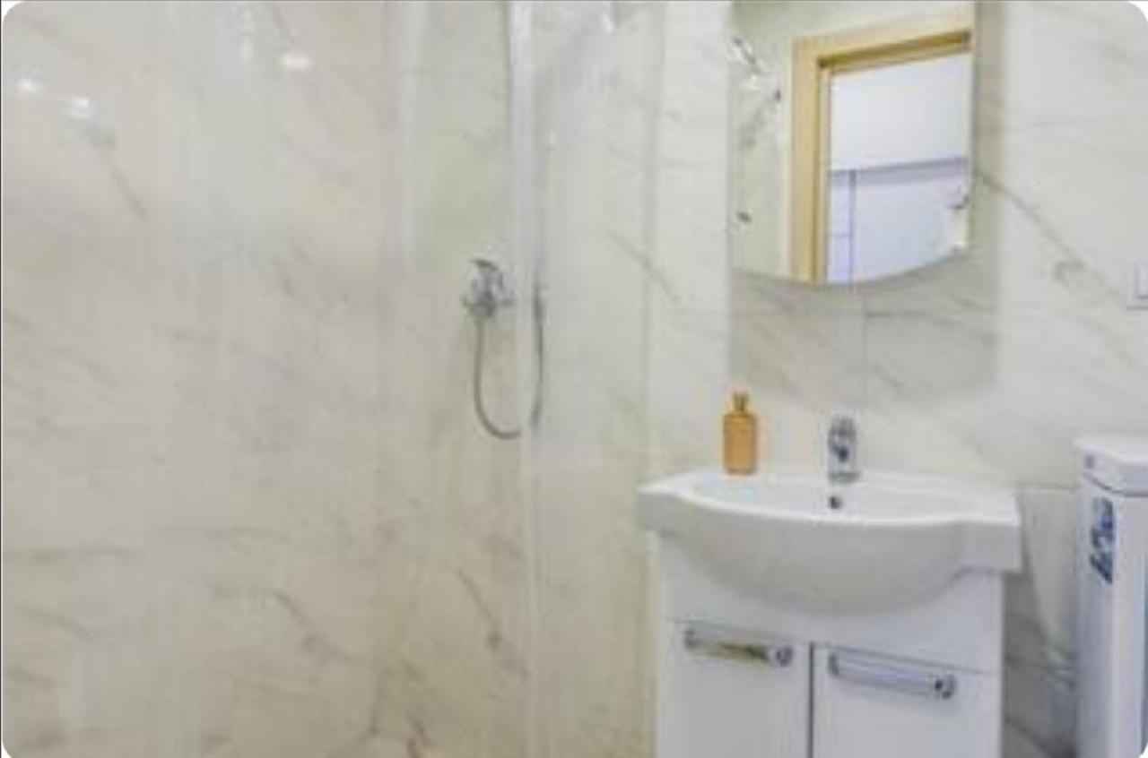 Апартаменты Cozy Smarthouse Киев Экстерьер фото