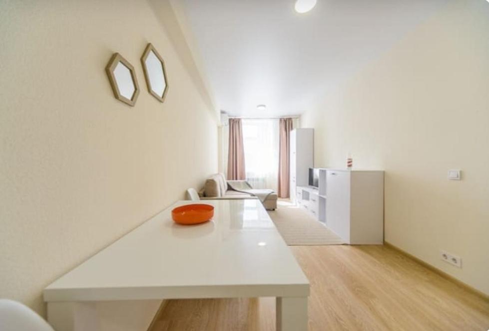 Апартаменты Cozy Smarthouse Киев Экстерьер фото